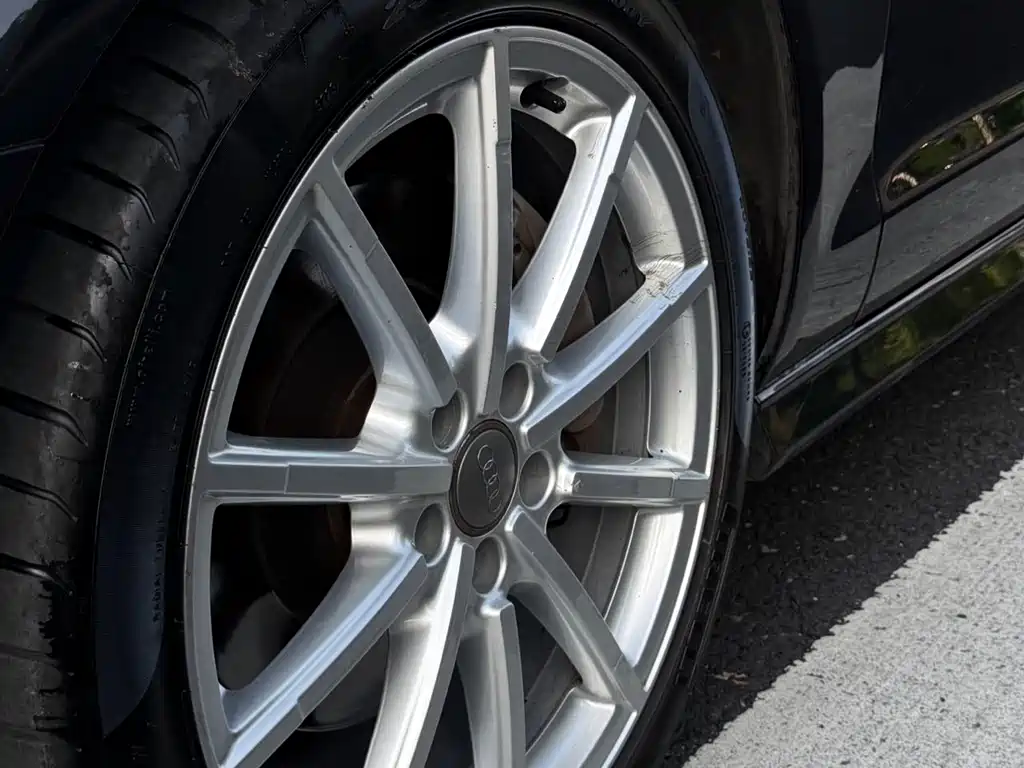 Audi A6 (Import) — миниатюра 6