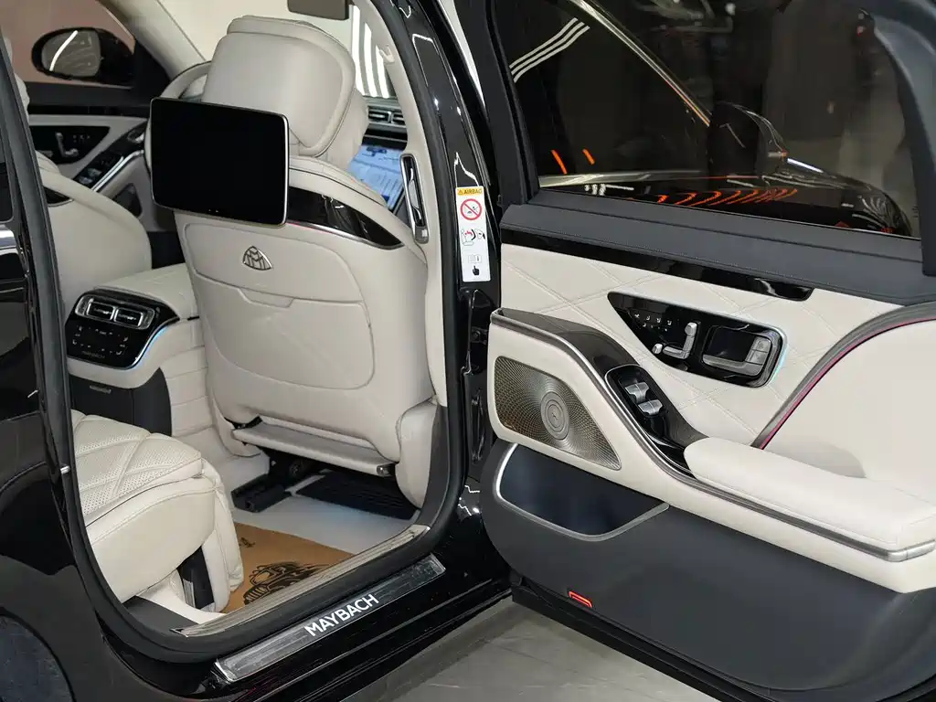 Mercedes-Benz S-Class — миниатюра 15