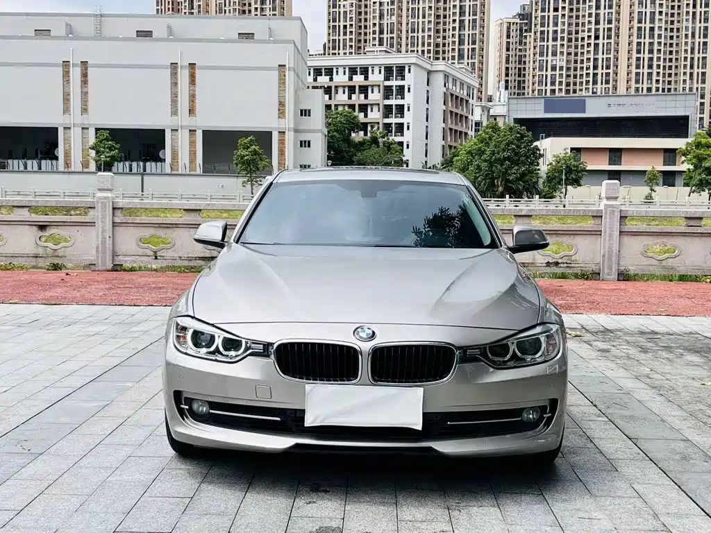 BMW 3 Series — миниатюра 2