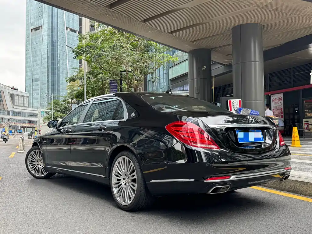 Mercedes-Benz S-Class — миниатюра 19