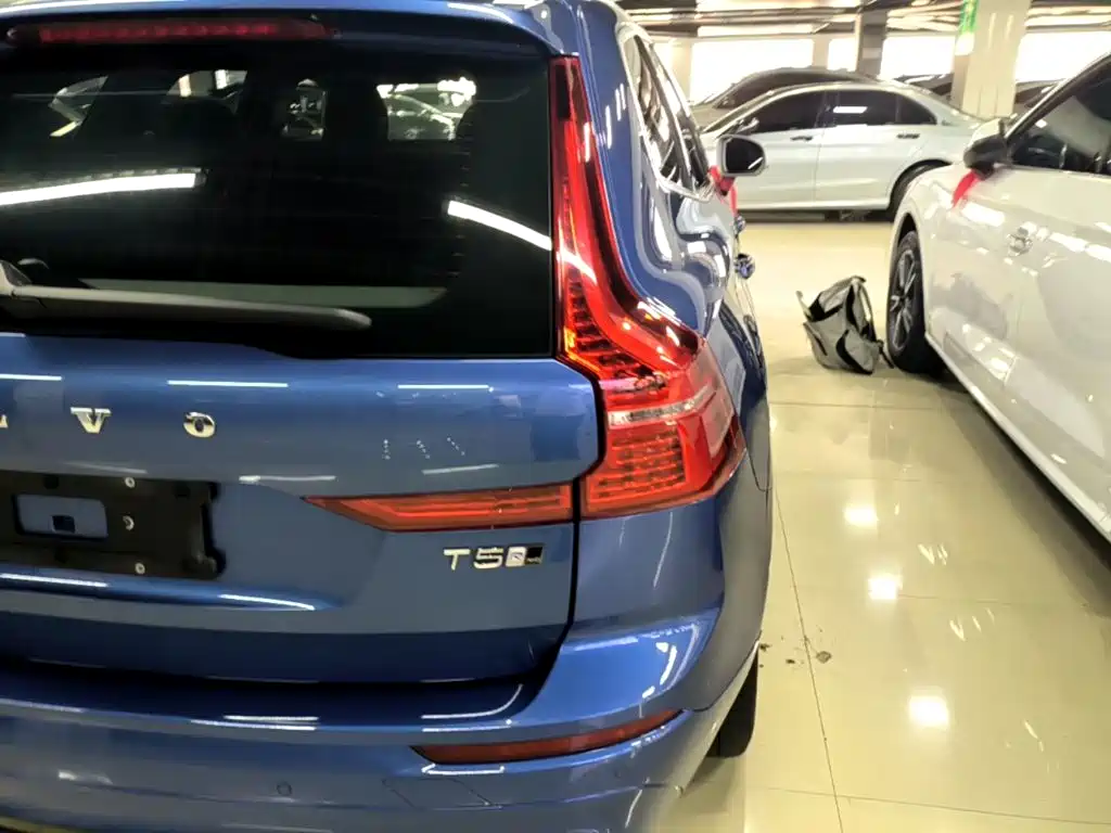 Volvo XC60 — миниатюра 8