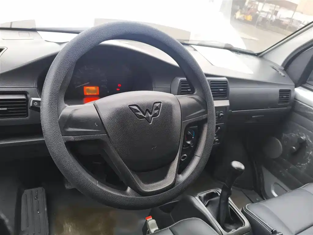 WULING AUTOMOBILE WULING RONGGUANG SMALL CARD