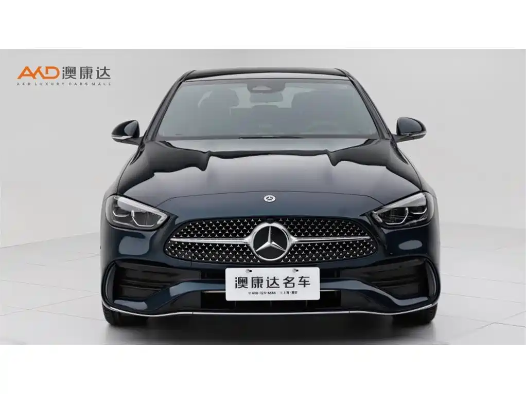 Mercedes-Benz C-Class — миниатюра 2