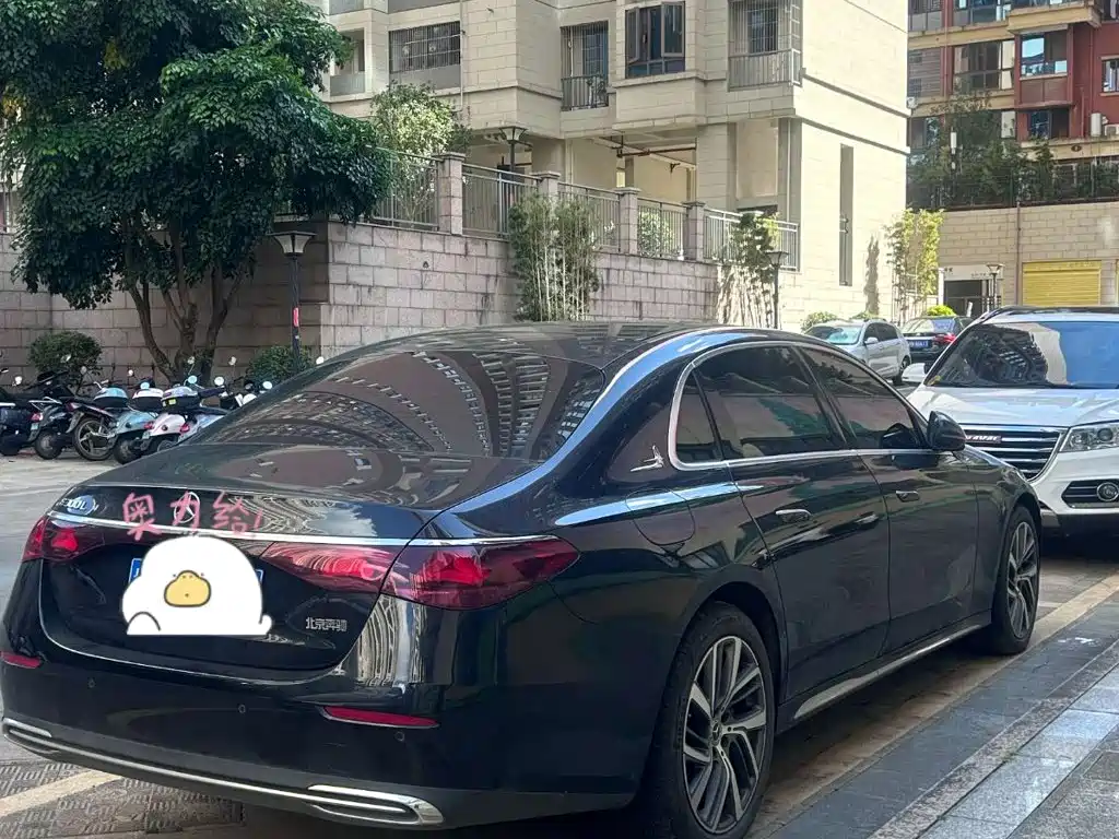 Mercedes-Benz E-Class — миниатюра 4