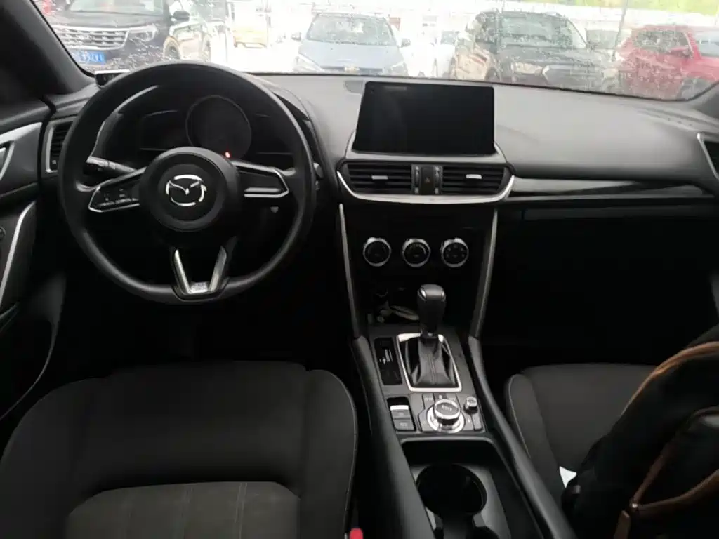Mazda CX-4 — миниатюра 10