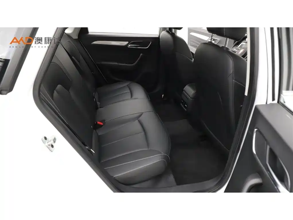 Roewe i6 New Energy — миниатюра 8