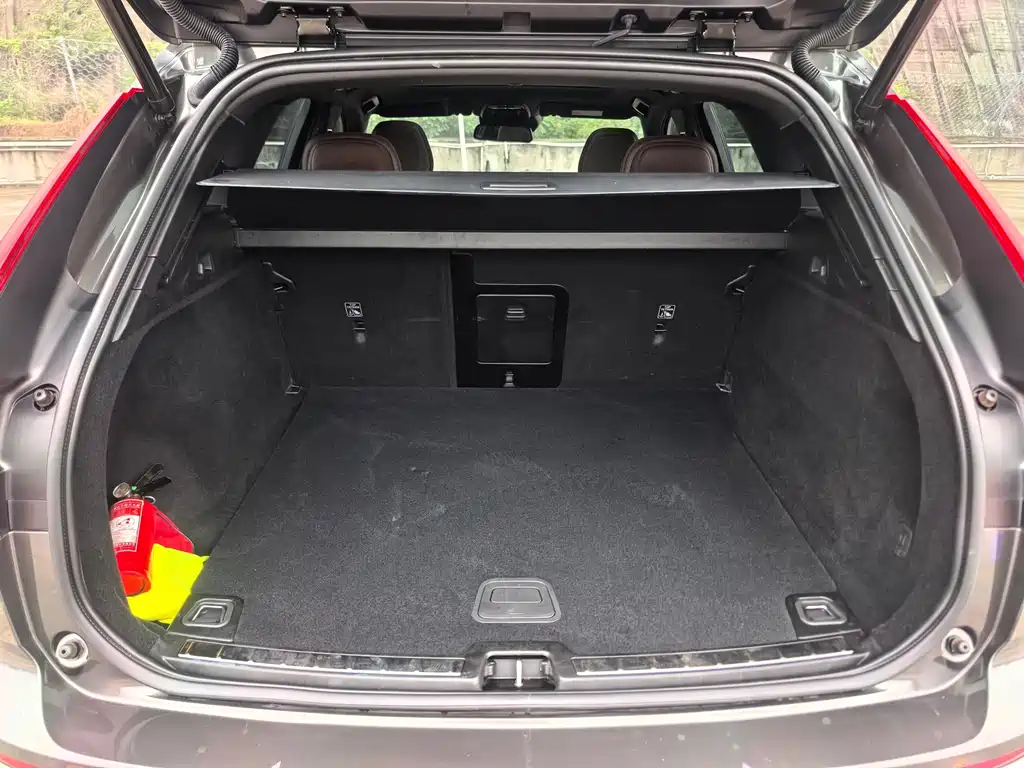 Volvo XC60 — миниатюра 28