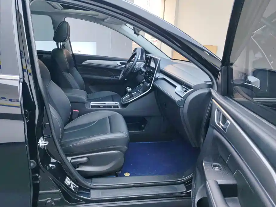 Haval M6 — миниатюра 8