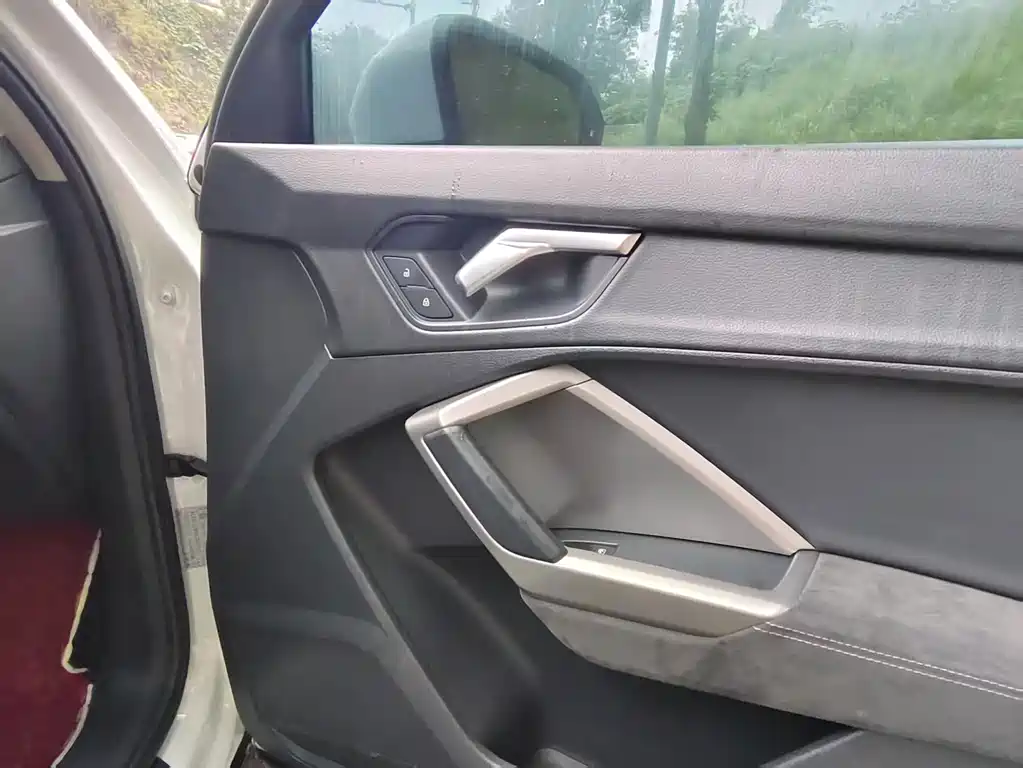 Audi Q3 — миниатюра 20