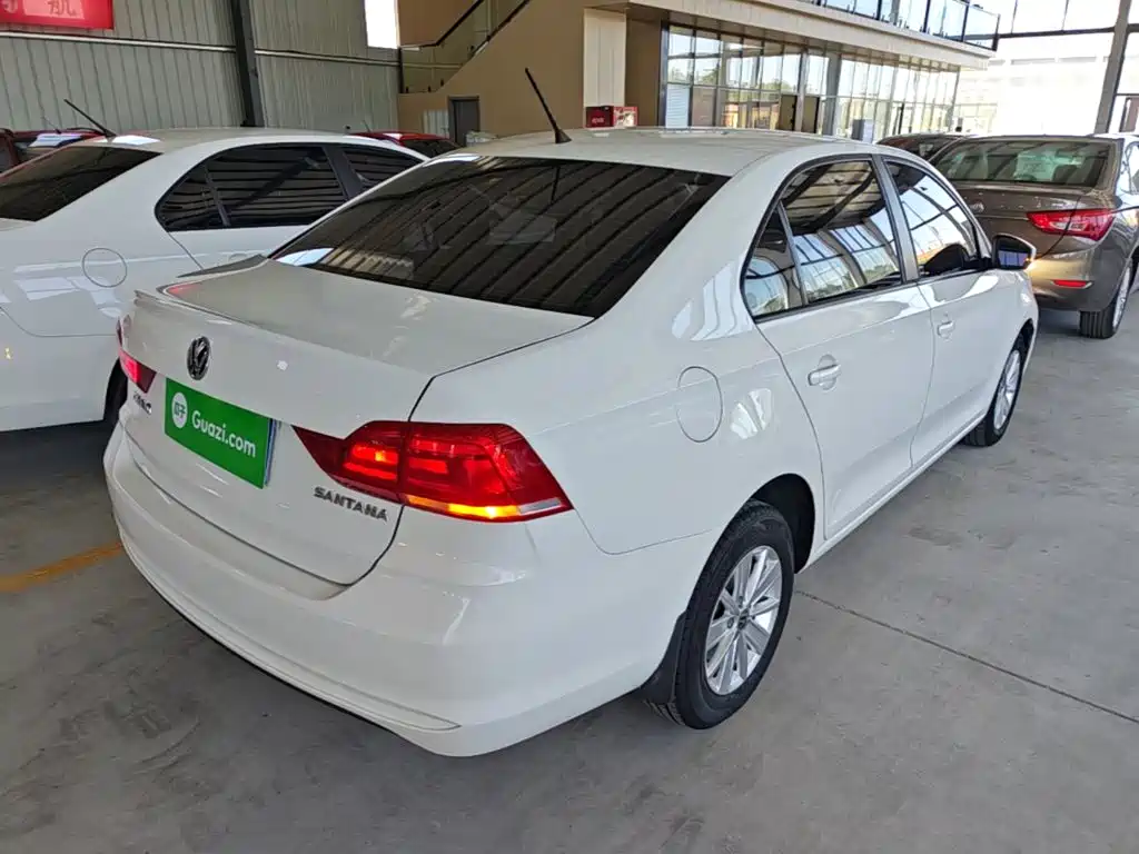 Volkswagen Santana — миниатюра 7