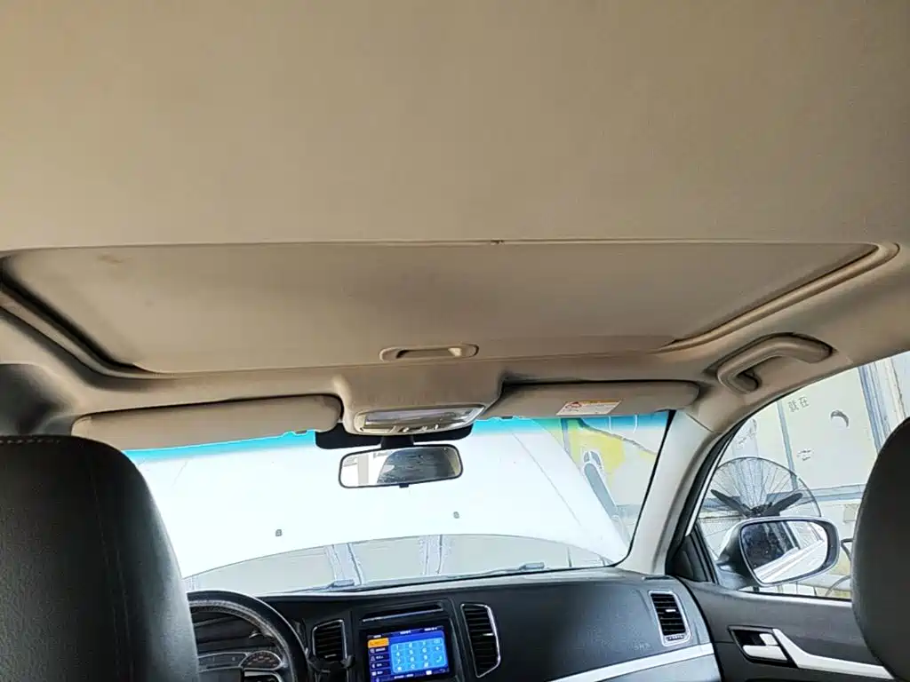 Geely Vision — миниатюра 18