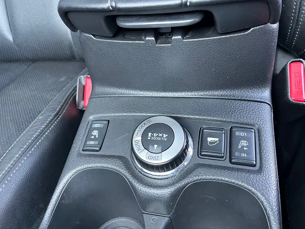 Nissan X-Trail — миниатюра 10