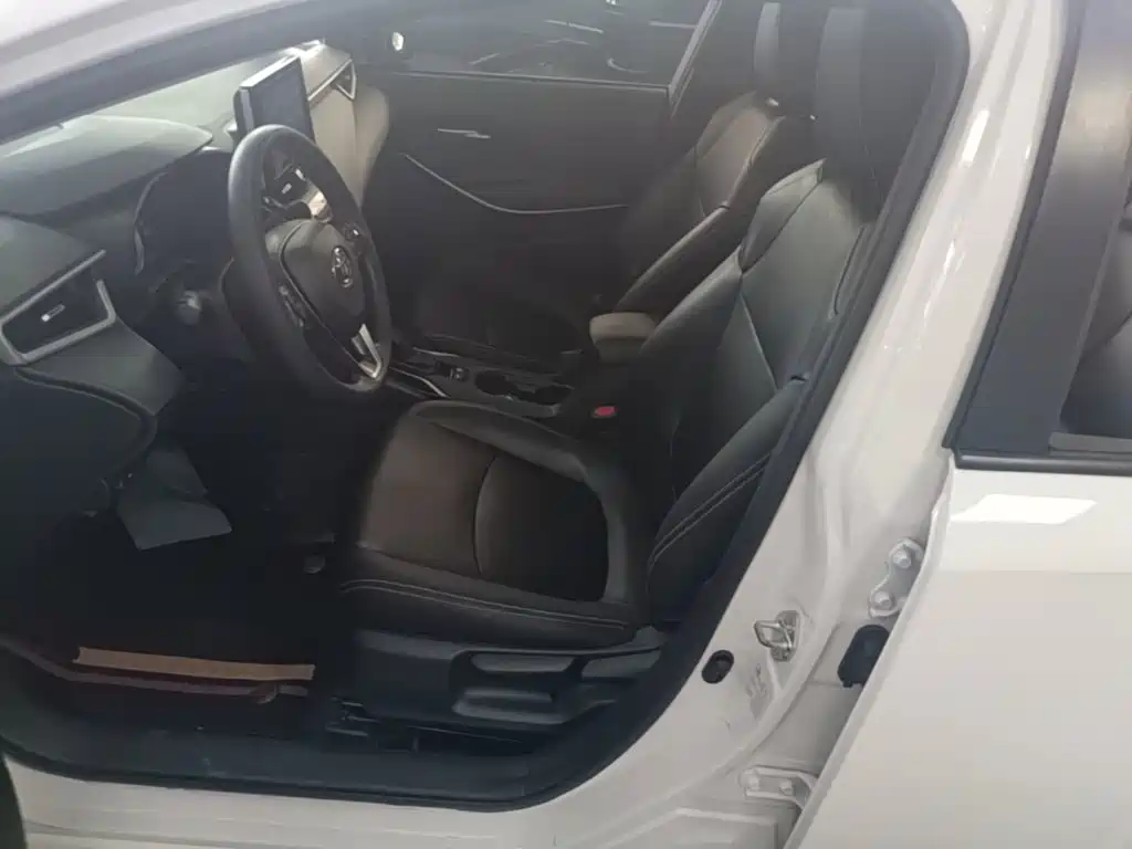 Toyota Corolla — миниатюра 11