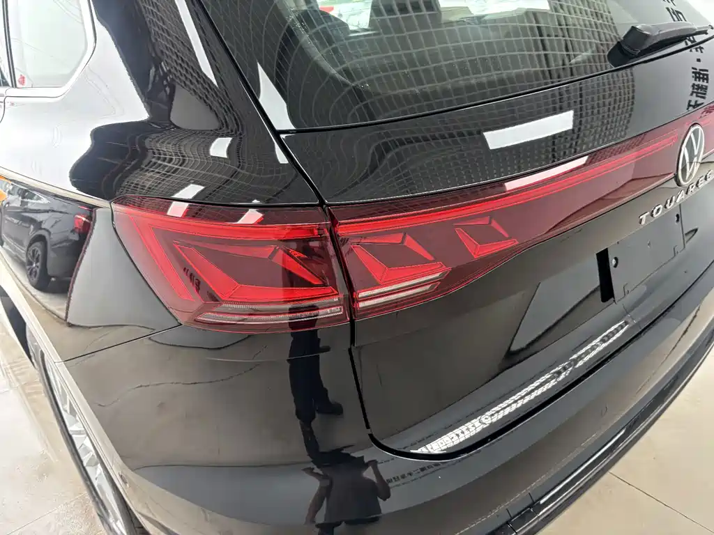 Volkswagen Touareg — миниатюра 8