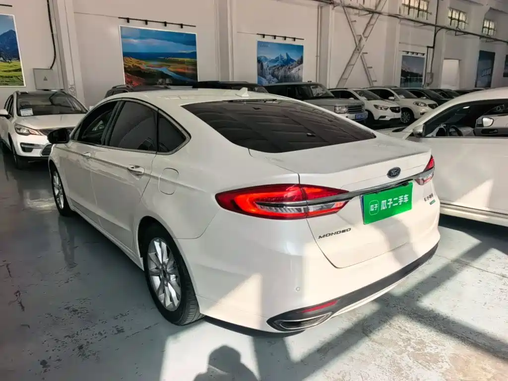 Ford Mondeo — миниатюра 5