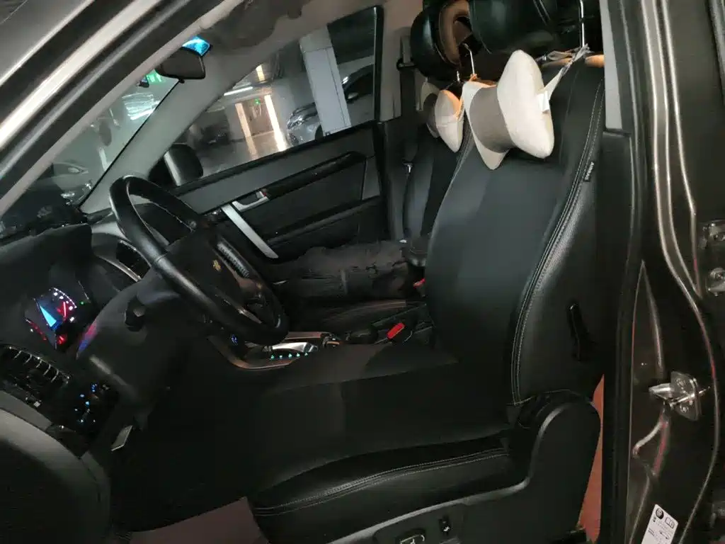 Chevrolet Captiva — миниатюра 11