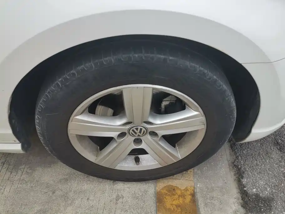 Volkswagen Lamando — миниатюра 6