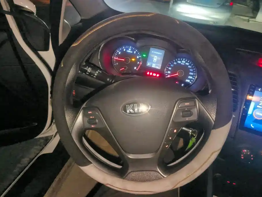 Kia K3 — миниатюра 15
