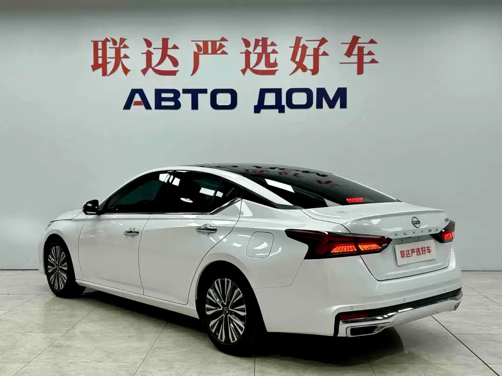 Nissan Teana — миниатюра 4