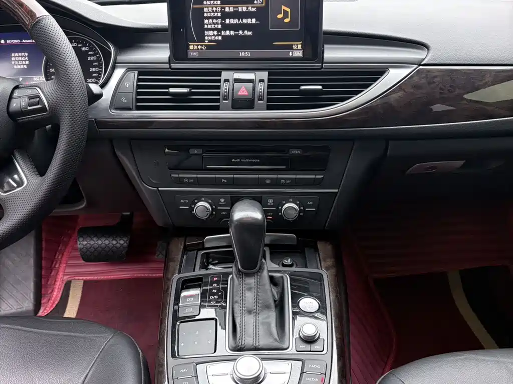 Audi A6L — миниатюра 7
