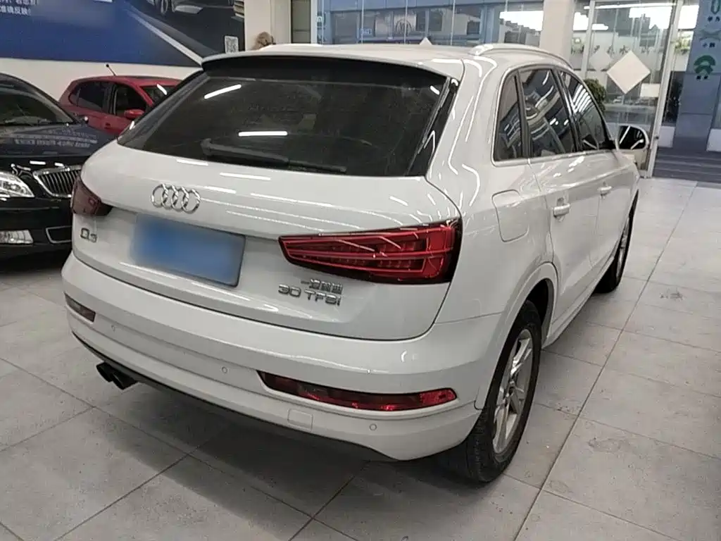 Audi Q3 — миниатюра 7