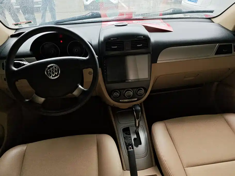 Buick Excelle — миниатюра 11
