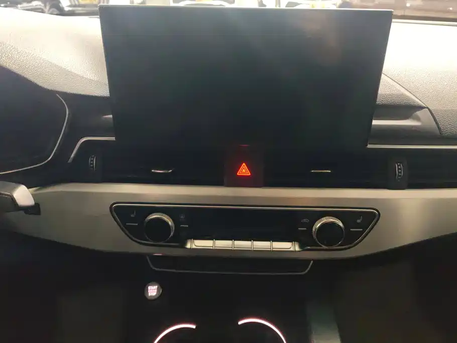 Audi A4L — миниатюра 13