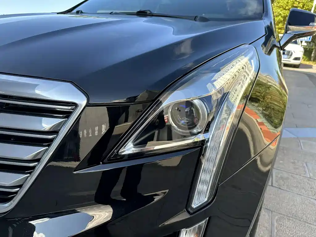 Cadillac XT5 — миниатюра 25