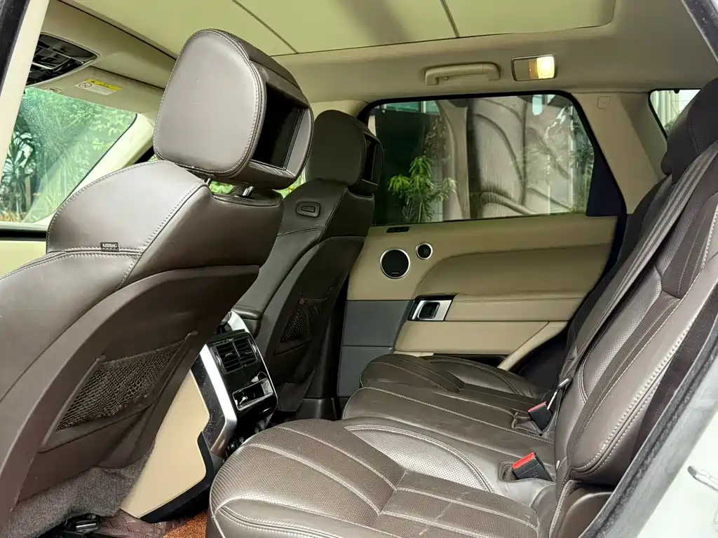 Land Rover Sport — миниатюра 6