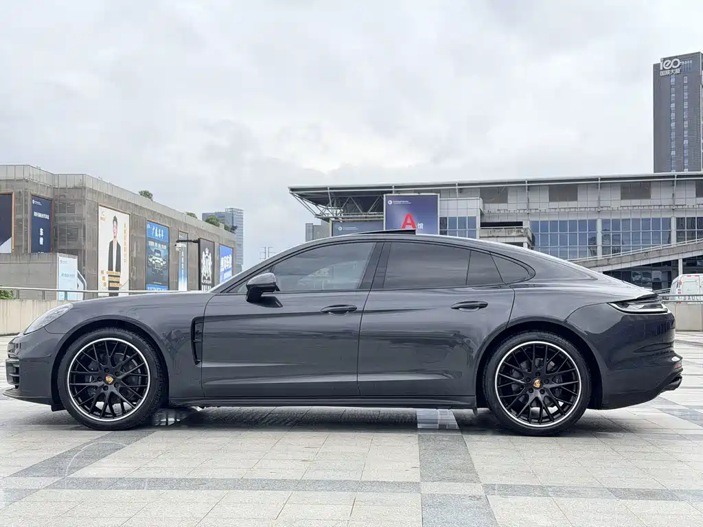 Porsche Panamera — миниатюра 5