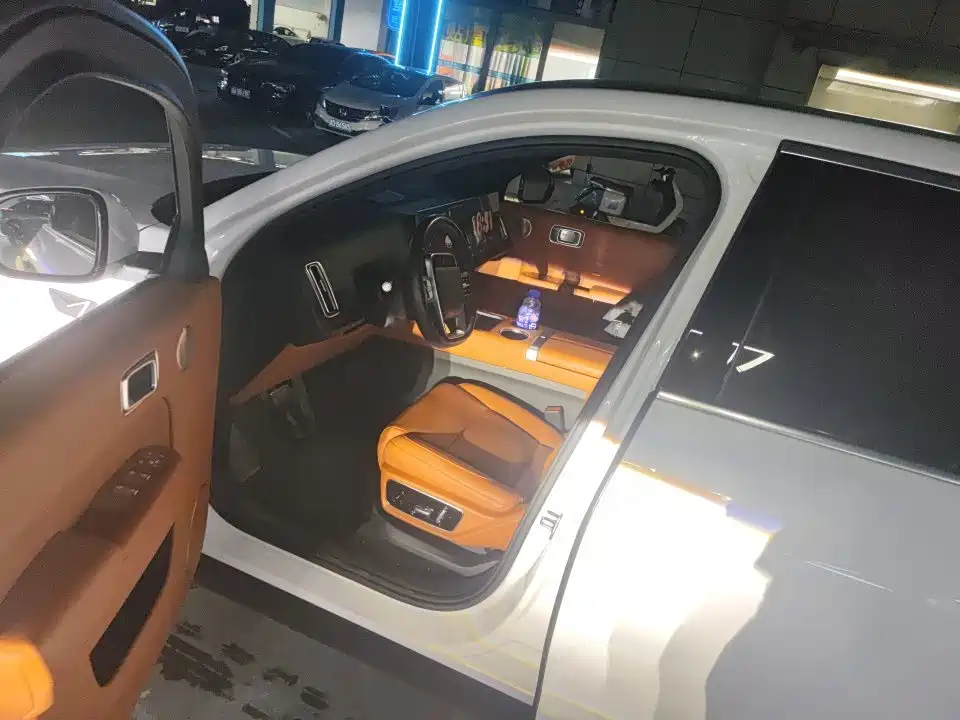 Li Auto Li L7 — миниатюра 5
