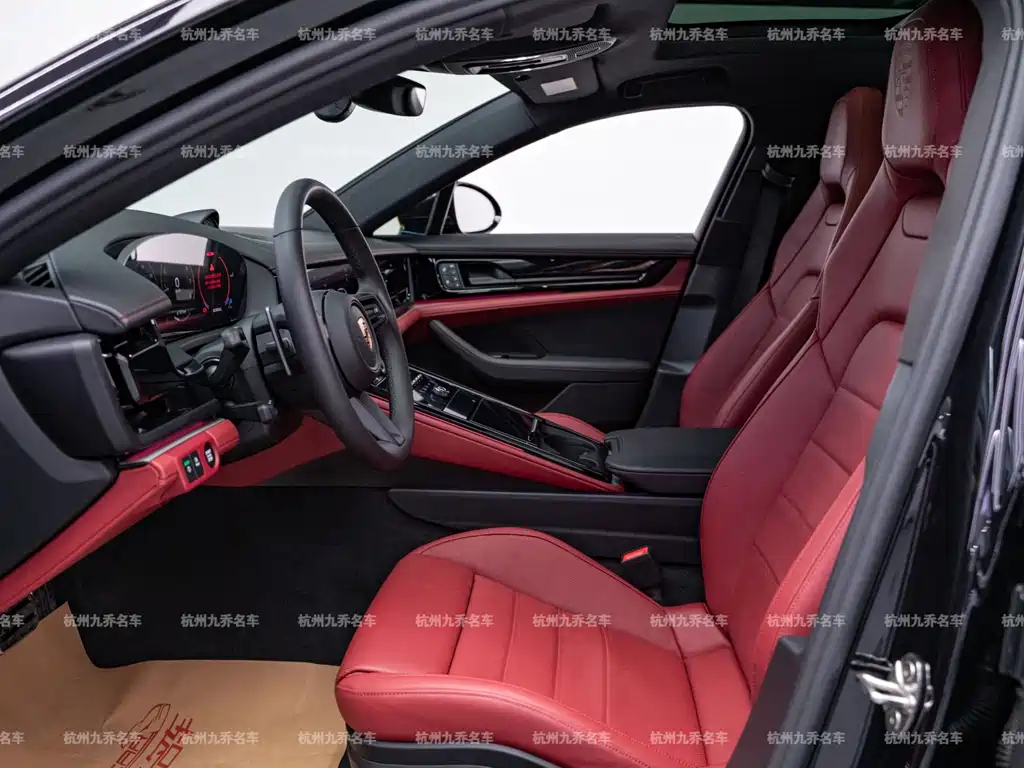 Porsche Panamera — миниатюра 13