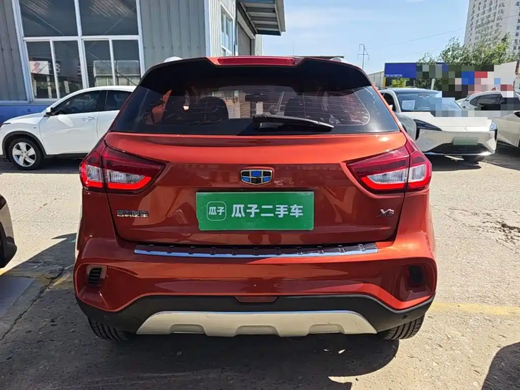 Geely Vision X3 — миниатюра 6