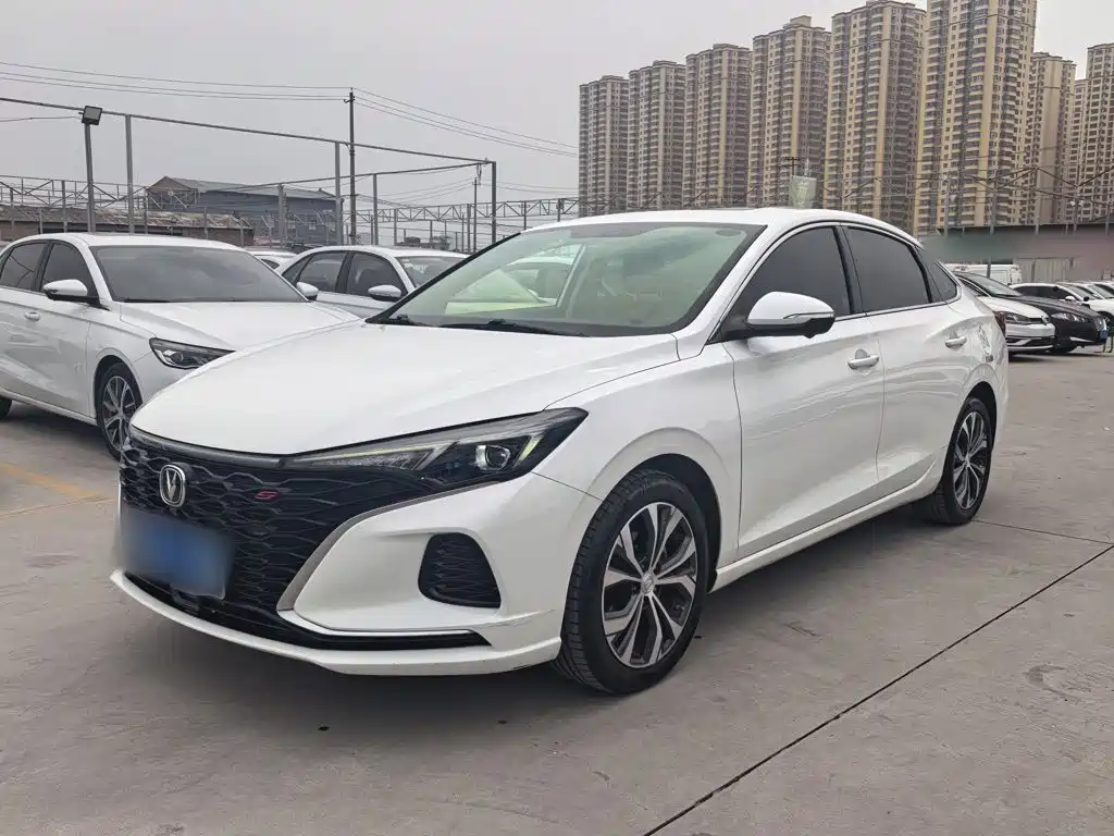 Changan Eado — миниатюра 2