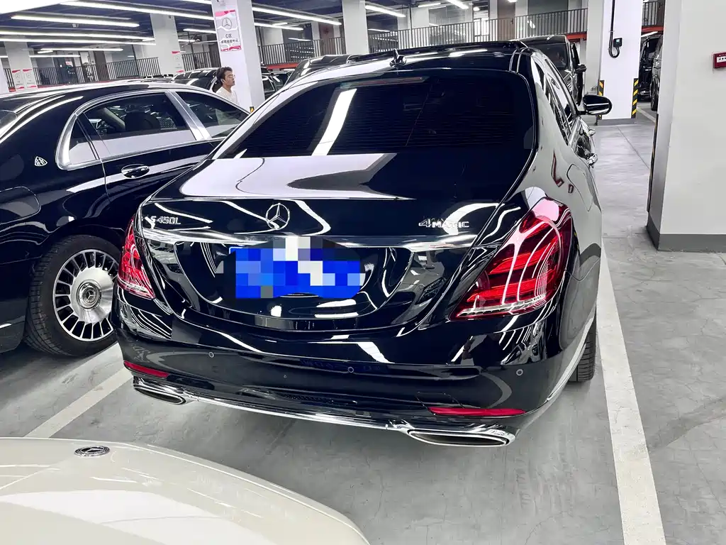 Mercedes-Benz S-Class — миниатюра 17