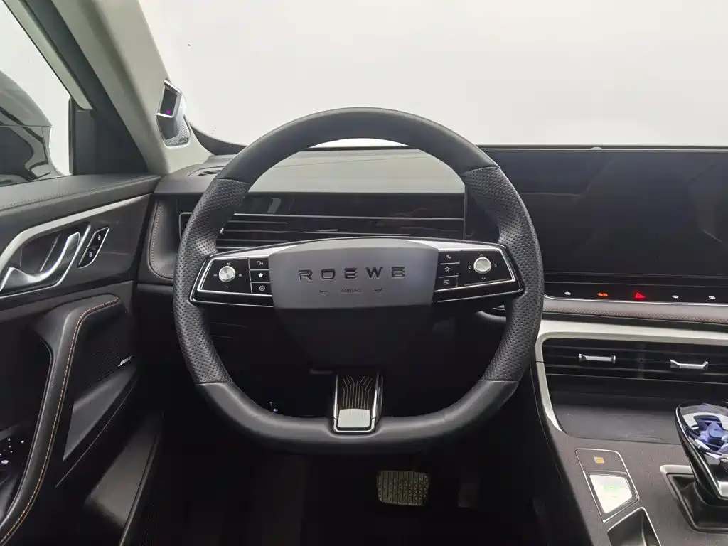 Roewe RX5 — миниатюра 11