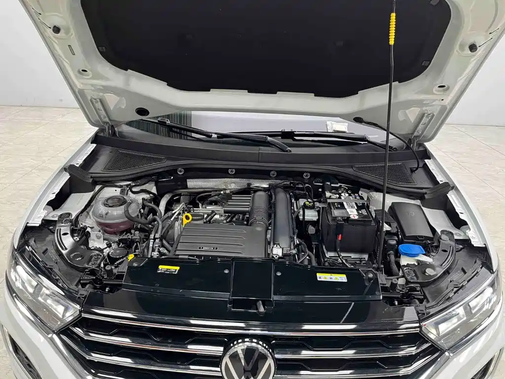 Volkswagen T-Roc — миниатюра 27