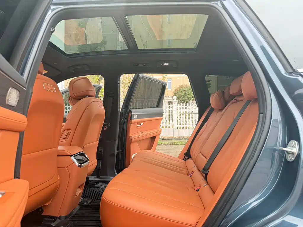 AITO ASK THE WORLD M7