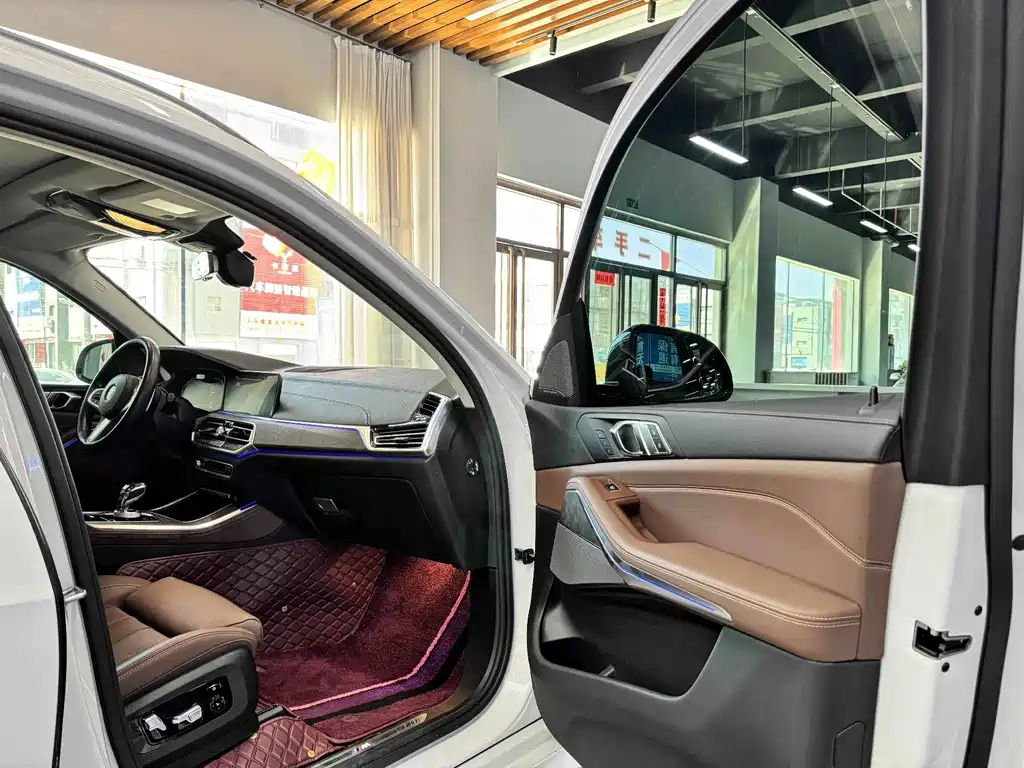 BMW X5 (Import) — миниатюра 9
