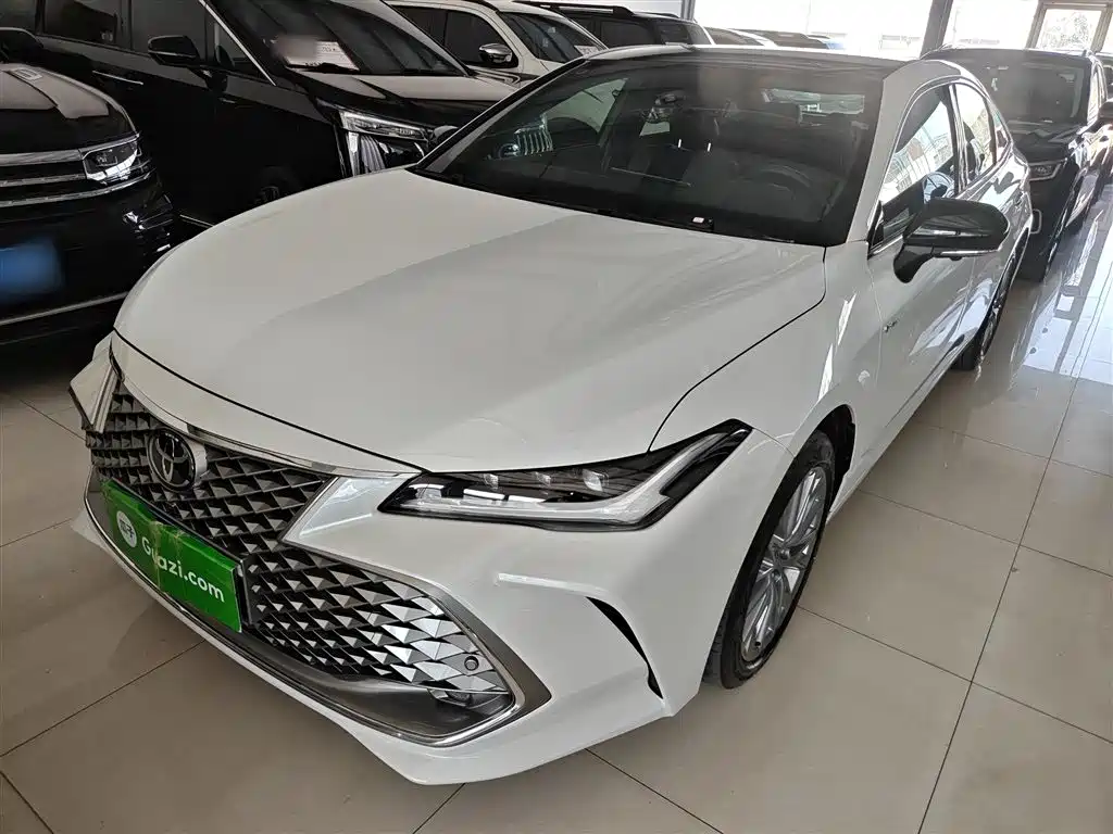 Toyota Avalon 2025
