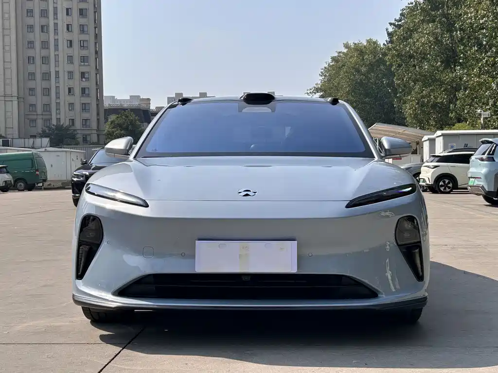 NIO ET5 — миниатюра 2