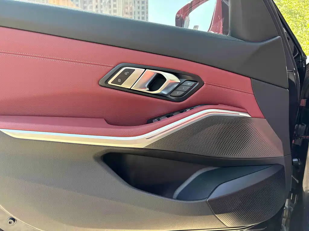 BMW i3 — миниатюра 12