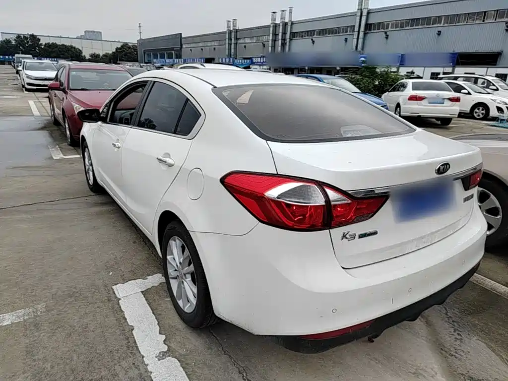 Kia K3 — миниатюра 5