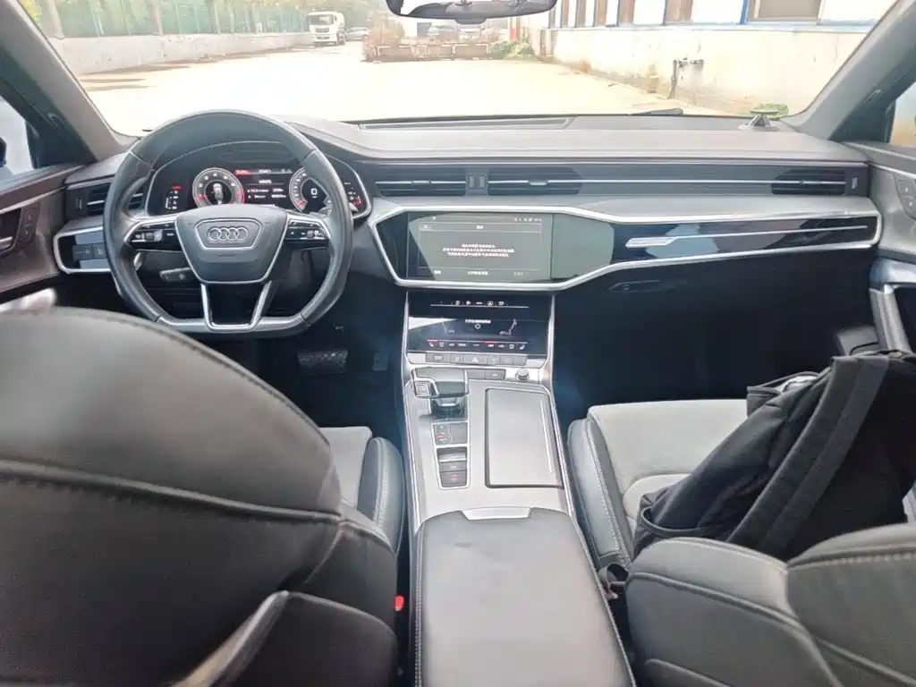 Audi A6L — миниатюра 10