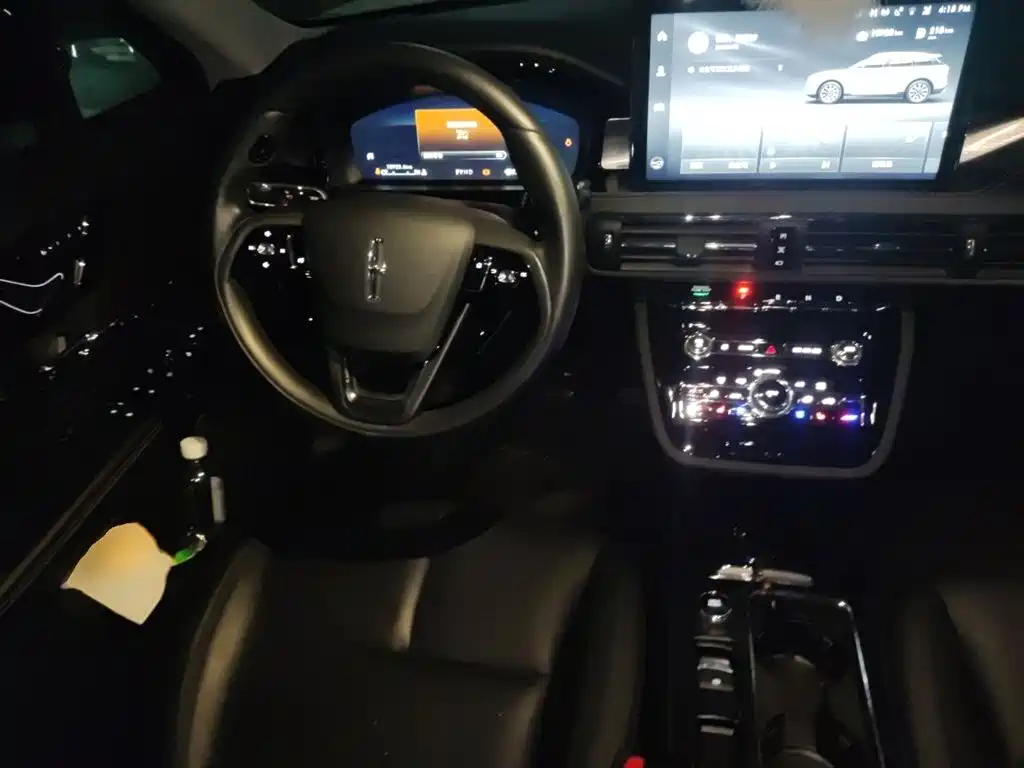 Lincoln Corsair 2022 2.0T Premium