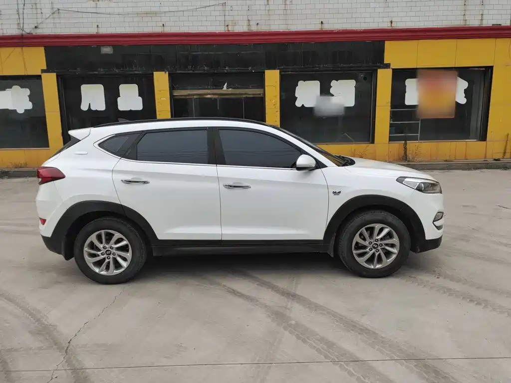 Hyundai Tucson — миниатюра 4