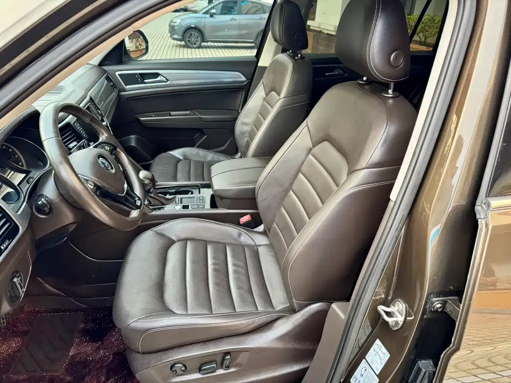 Volkswagen Teramont — миниатюра 7