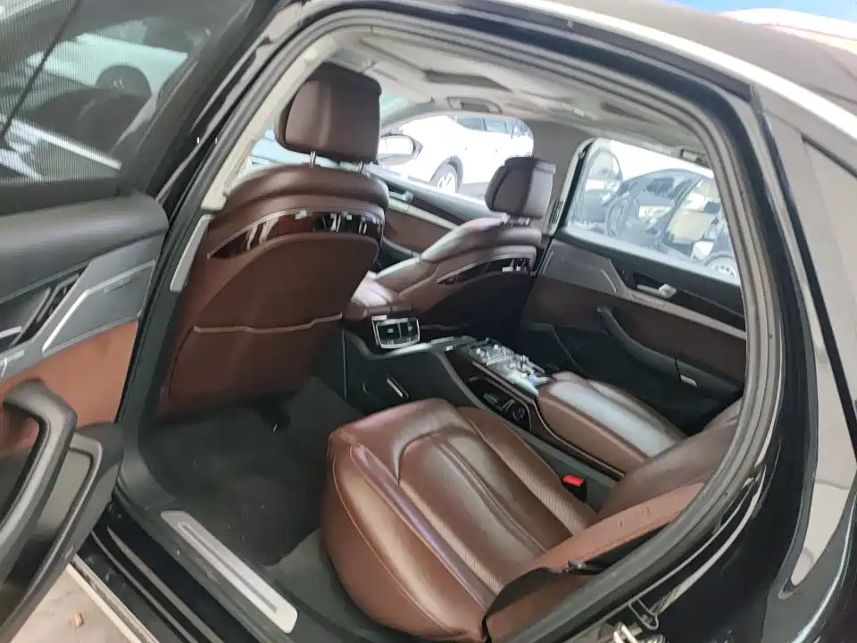 Audi A8 A8L 50 TFSI quattro Luxury Type, фото 5