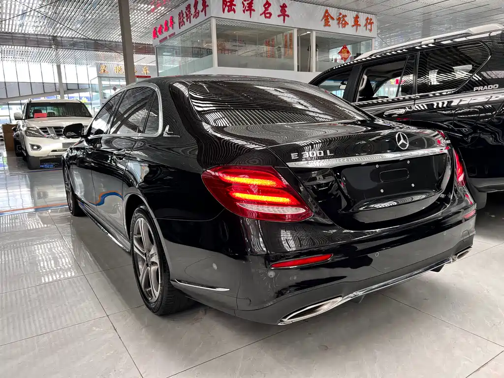 Mercedes-Benz E-Class E 2018 E 200 L Sport