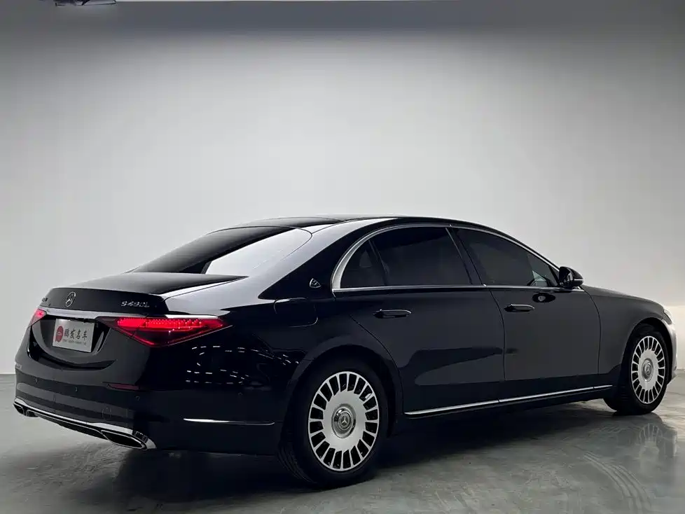 Mercedes-Benz S-Class — миниатюра 16